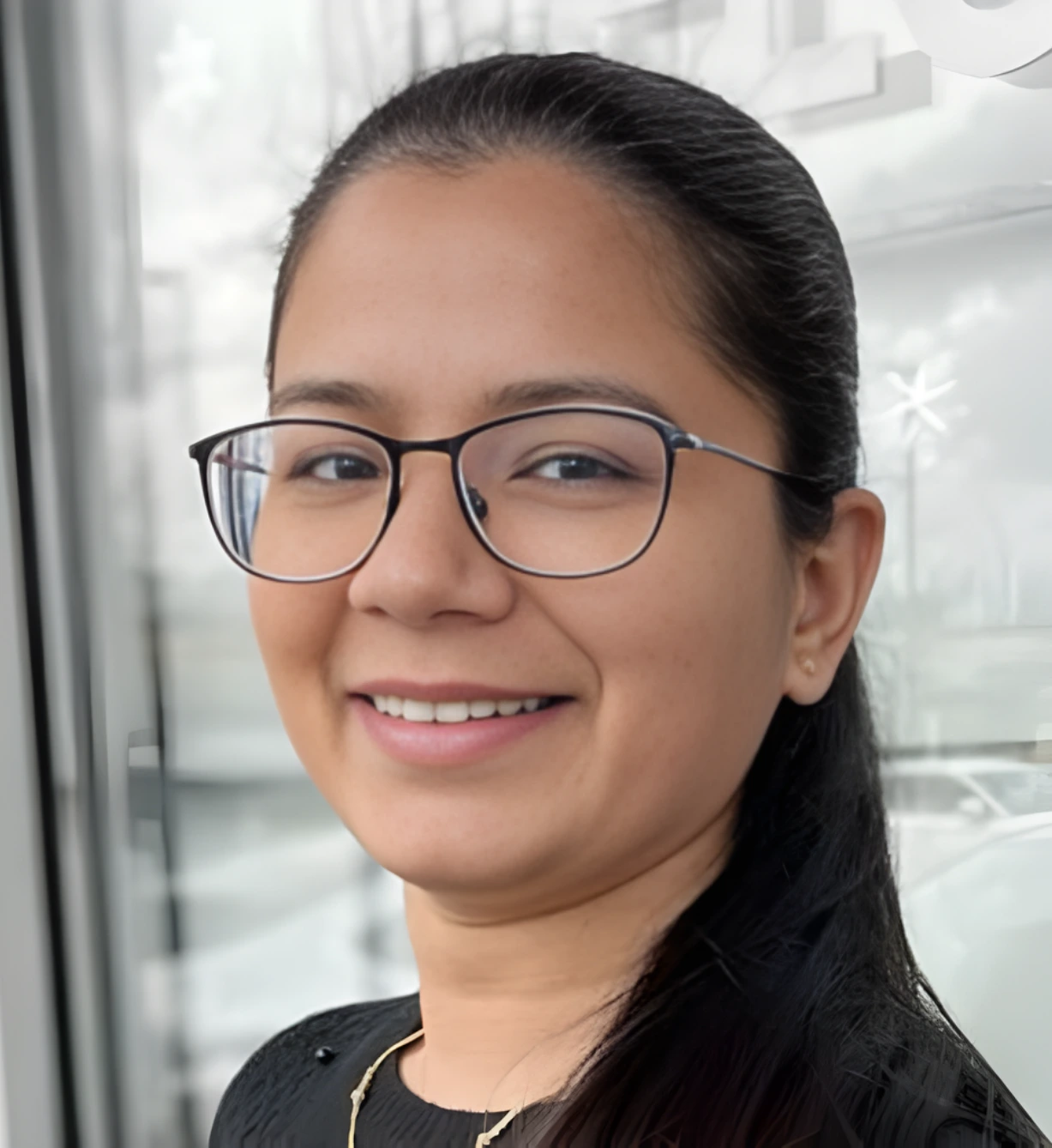 Dr. Gagandeep Karda, Associate Dentist